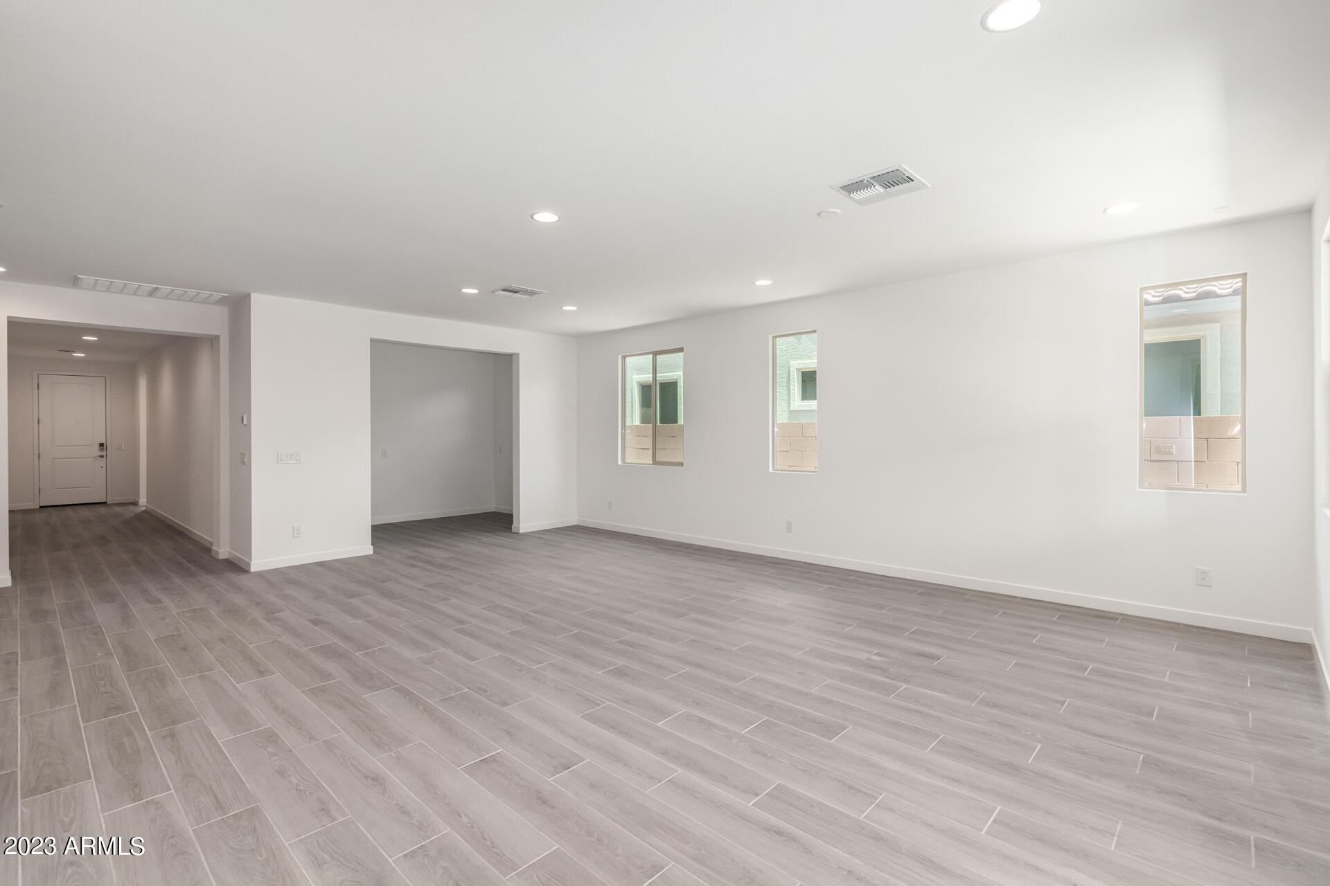 17869 West Indigo Brush Road Goodyear, AZ 85338 - Photo 11 of 38 0010-10 - Indigo Brush 17869