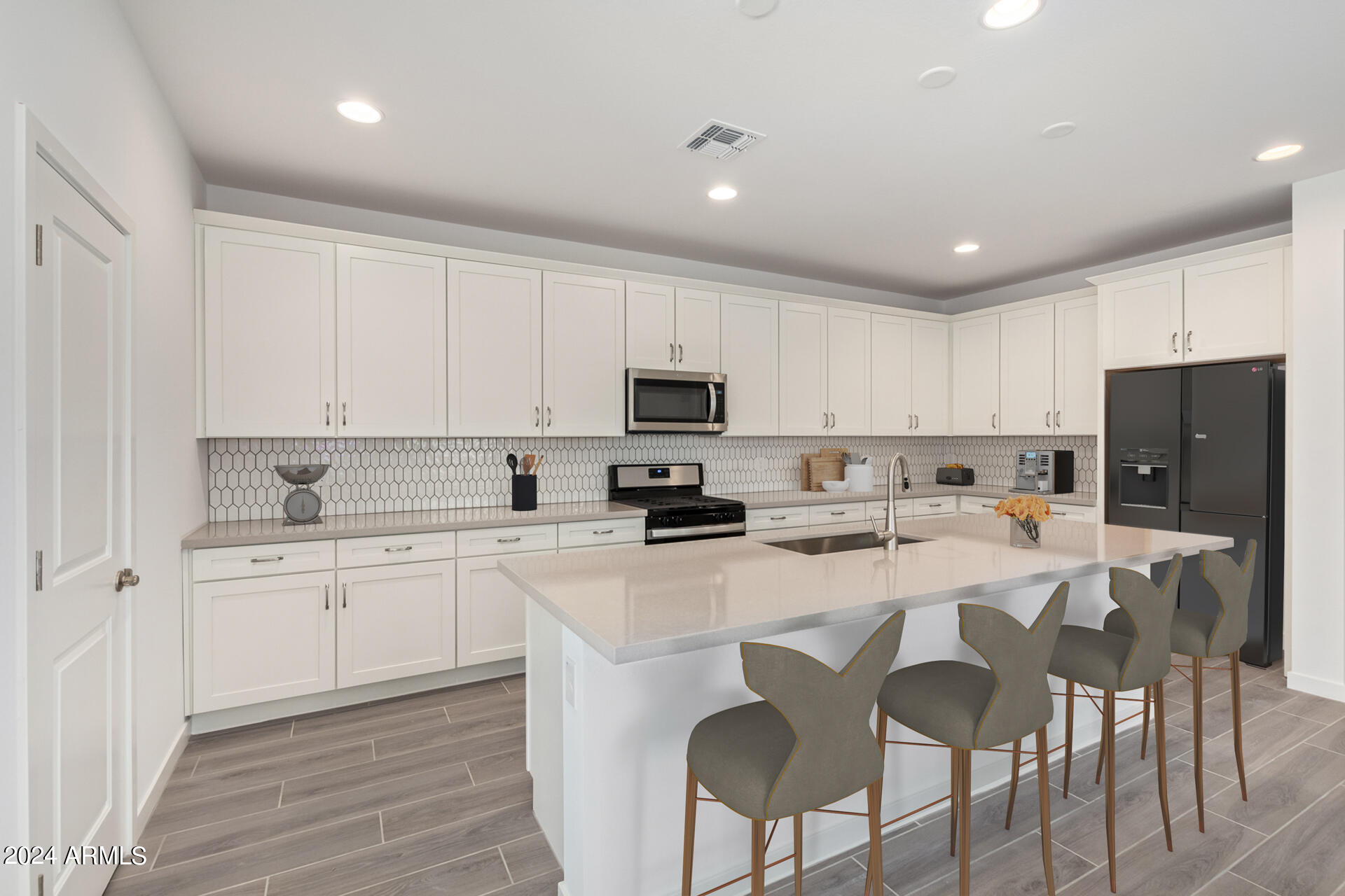 17869 West Indigo Brush Road Goodyear, AZ 85338 - Photo 14 of 38 4) KITCHEN_