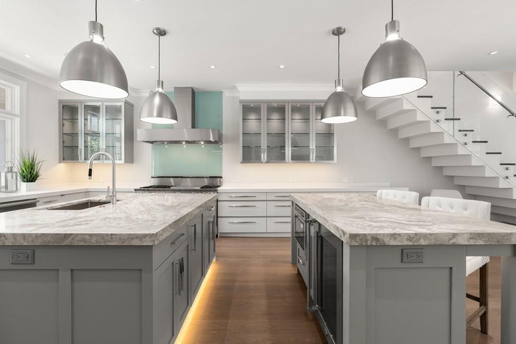 49 Nobscot Road Weston, MA 02493 - Photo 11 of 33