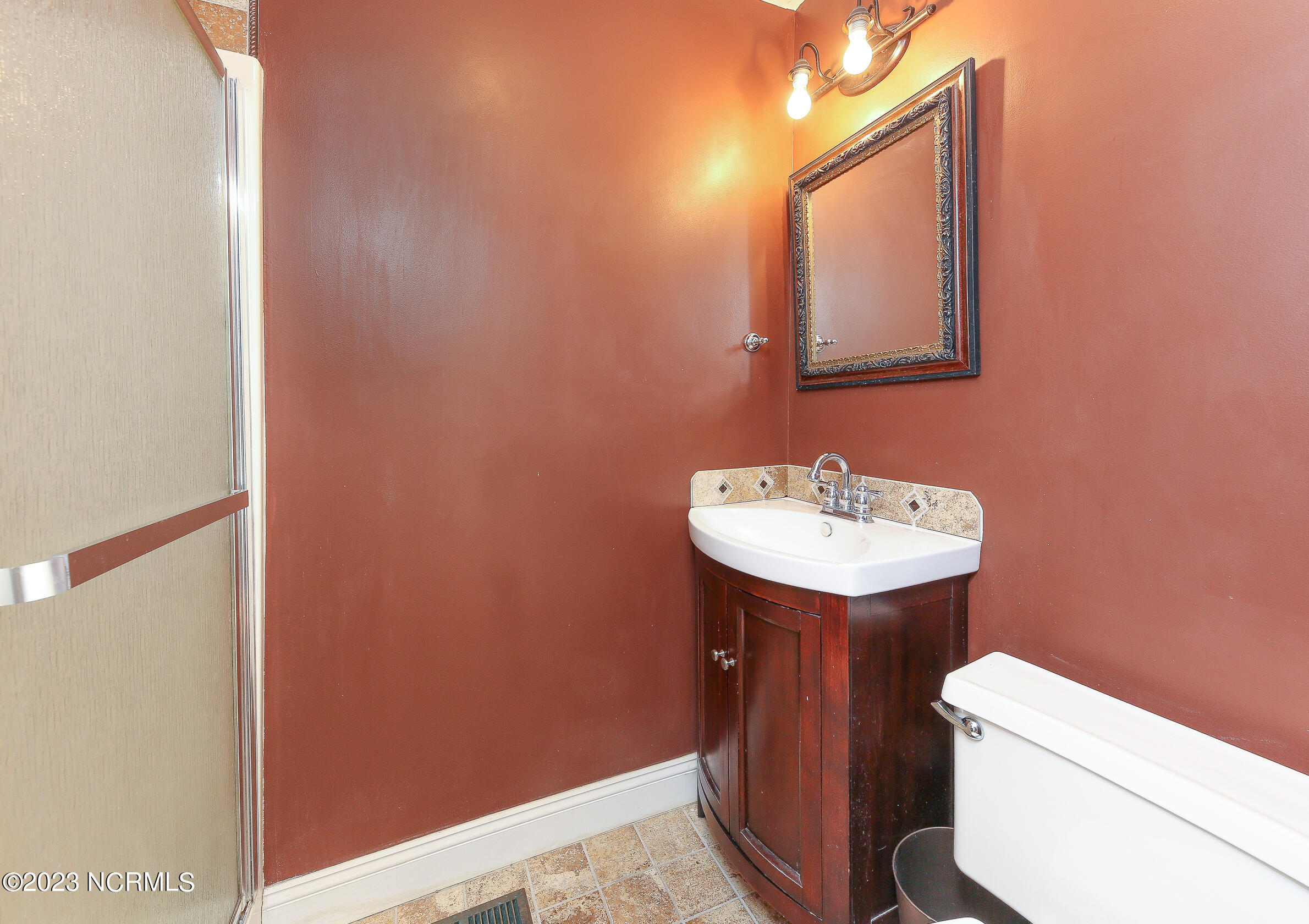 1115 Riverside Avenue Elizabeth City, NC 27909 - Photo 28 of 47 4G8A4070