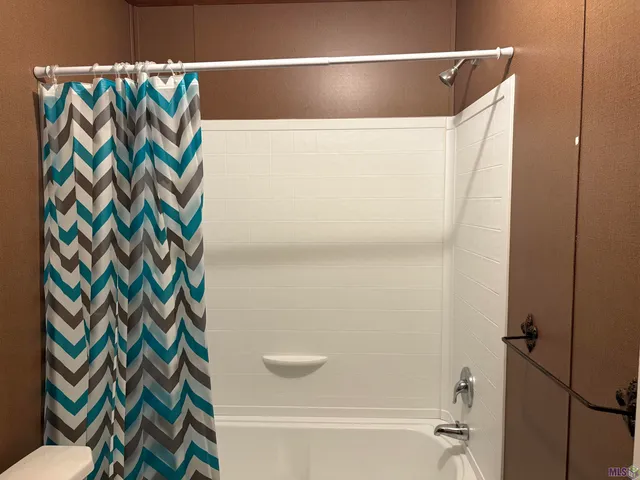 $150,000 | 14427 Crystal Drive, Pride, LA 70770