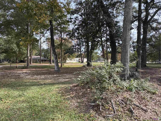 $150,000 | 14427 Crystal Drive, Pride, LA 70770