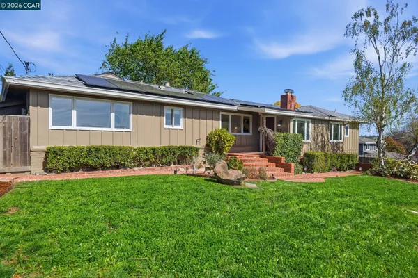 $2,198,000 | 102 Hillcrest Drive, Orinda, CA 94563