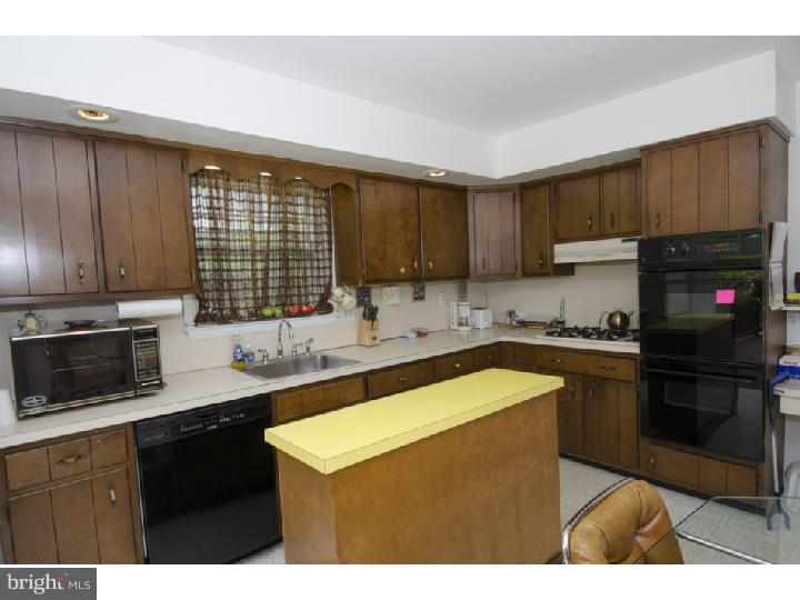 511 Anthwyn Road Merion Station, PA 19066 - Photo 6 of 16 Gallery Image 6