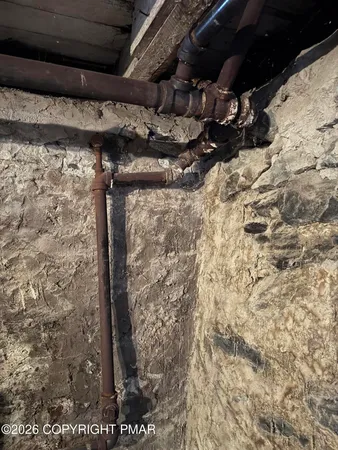 a view of a garage room