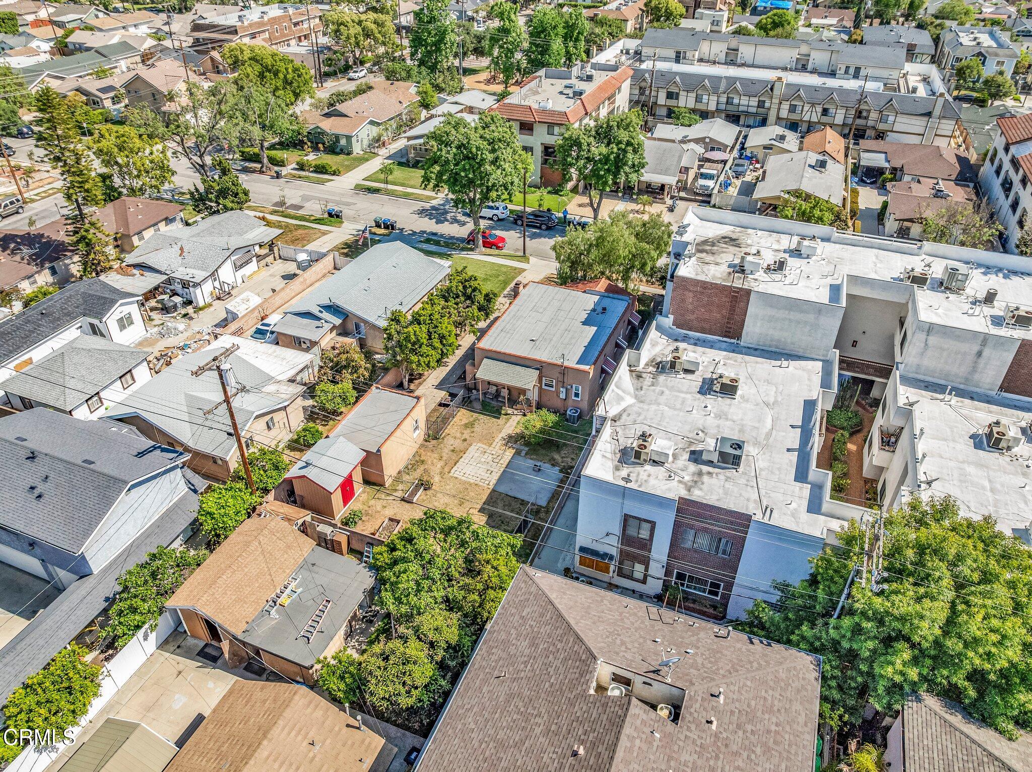 615 Alexander Street Glendale, CA 91203 - Photo 43 of 50 43-web-or-mls-DJI_0551