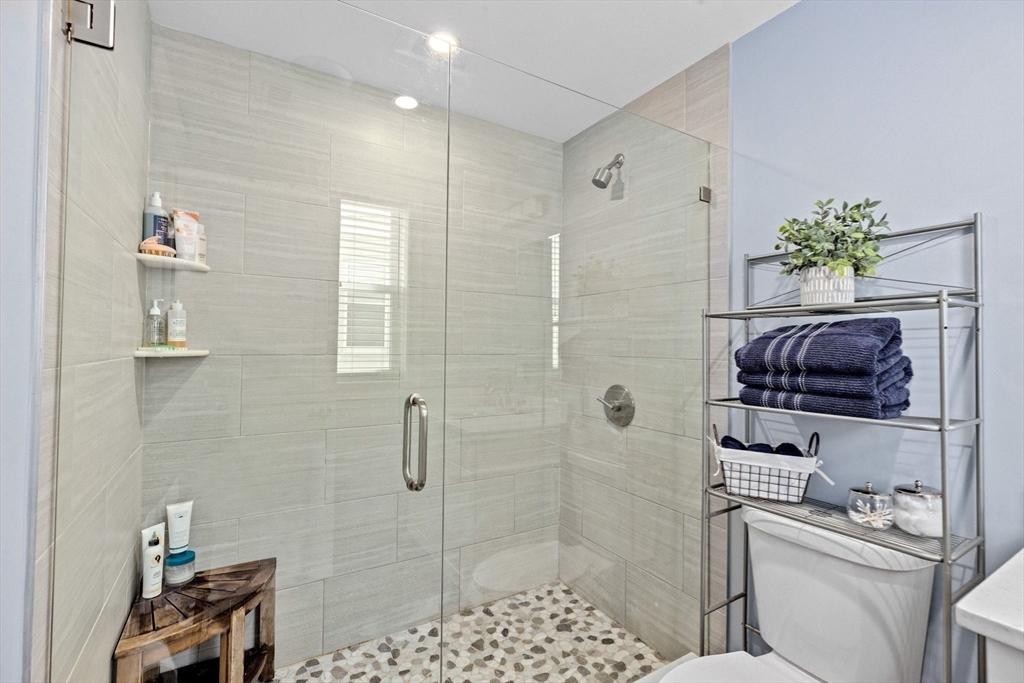 73 Dix Street, Unit 6 Boston, MA 02122 - Photo 17 of 31