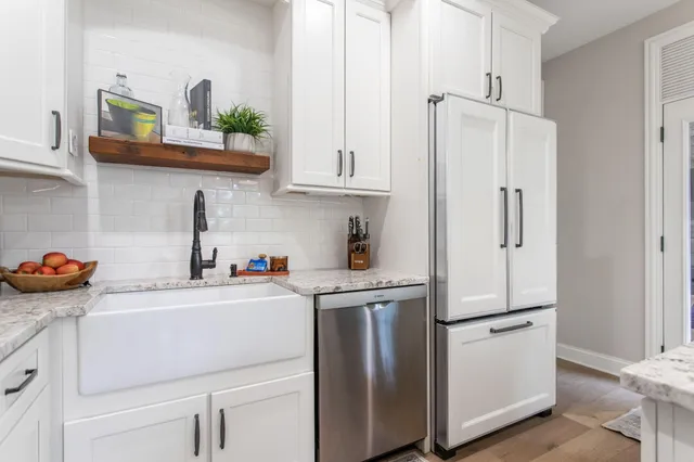 $925,000 | 8863 Lake Shore Drive, West Olive, MI 49460