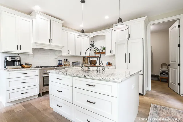 $925,000 | 8863 Lake Shore Drive, West Olive, MI 49460