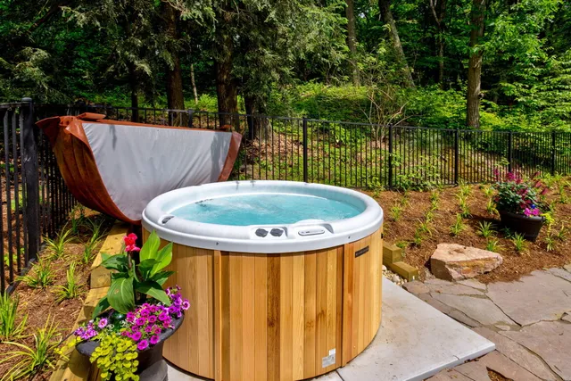 $925,000 | 8863 Lake Shore Drive, West Olive, MI 49460