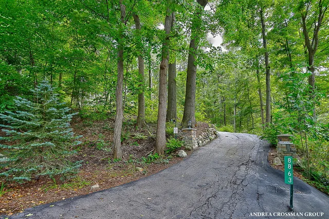 $925,000 | 8863 Lake Shore Drive, West Olive, MI 49460