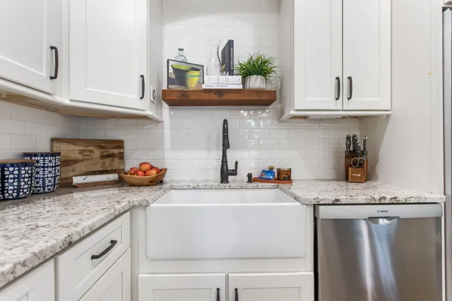 $925,000 | 8863 Lake Shore Drive, West Olive, MI 49460