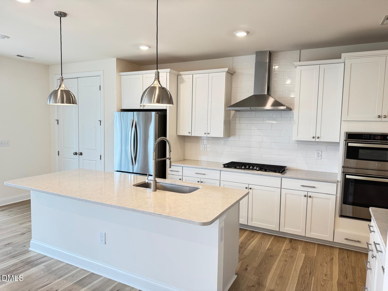 930 Baldwin Rdg Road Apex, NC 27523 - Photo 10 of 32 Kitchen