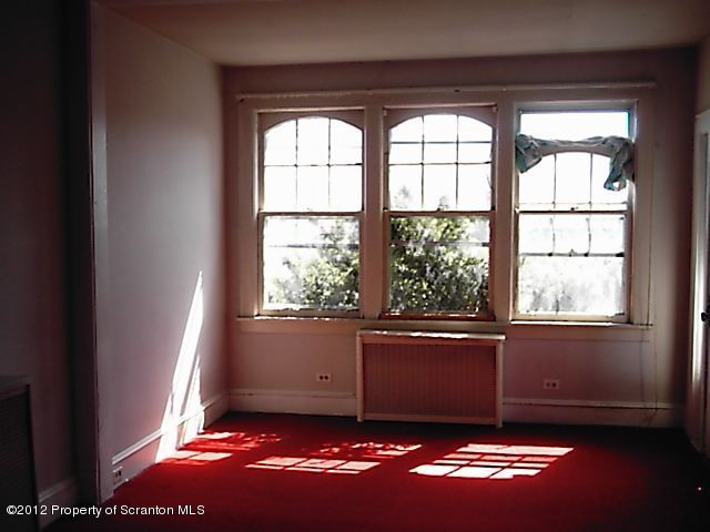 1201 Providence L 14 Road Scranton, PA 18508 - Photo 7 of 13 Gallery Image 7