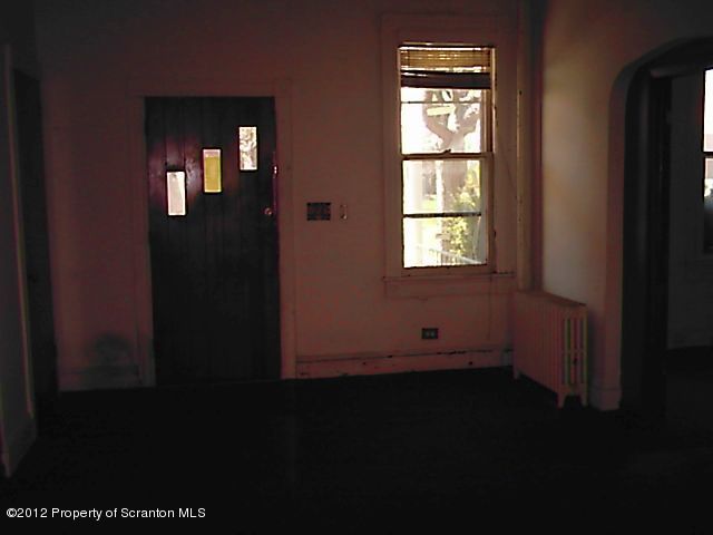 1201 Providence L 14 Road Scranton, PA 18508 - Photo 9 of 13 Gallery Image 9