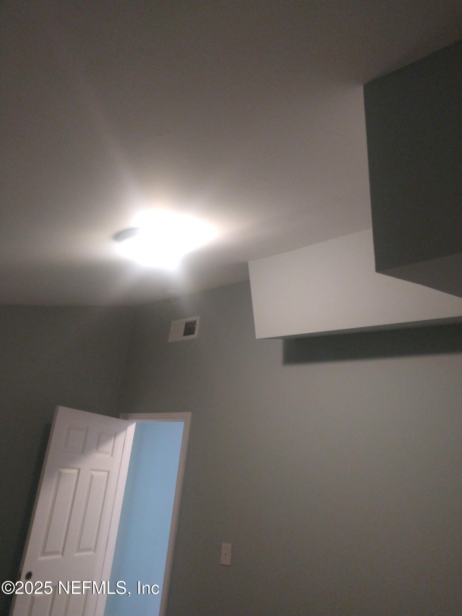 1853 West 27th Street Jacksonville, FL 32209 - Photo 11 of 25 HENRY 12