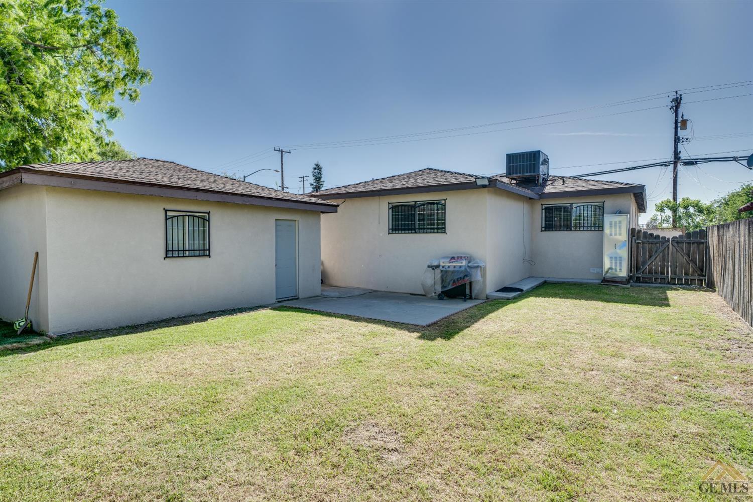 624 Real Road Bakersfield, CA 93309 - Photo 20 of 26 Gallery Image 20