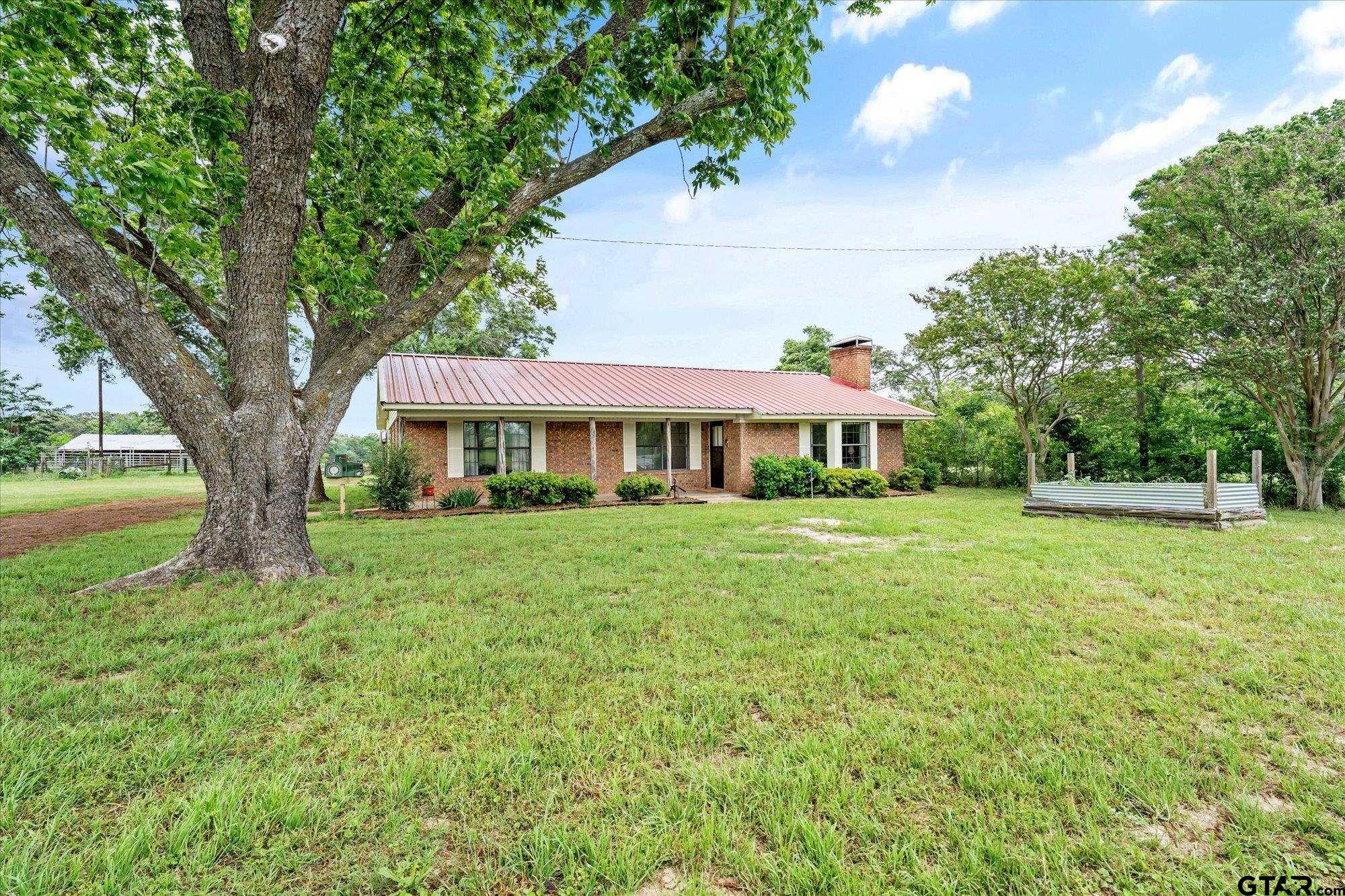 881 VZ County Road Ben Wheeler, TX 75754 - Photo 10 of 47 Gallery Image 10