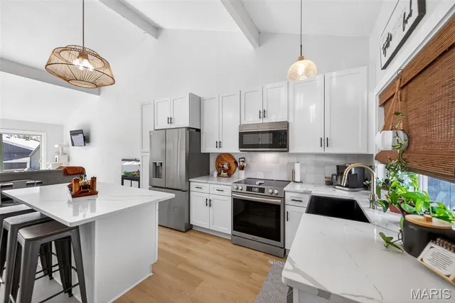 $239,900 | 132 Harbor View Drive, Lake St. Louis, MO 63367