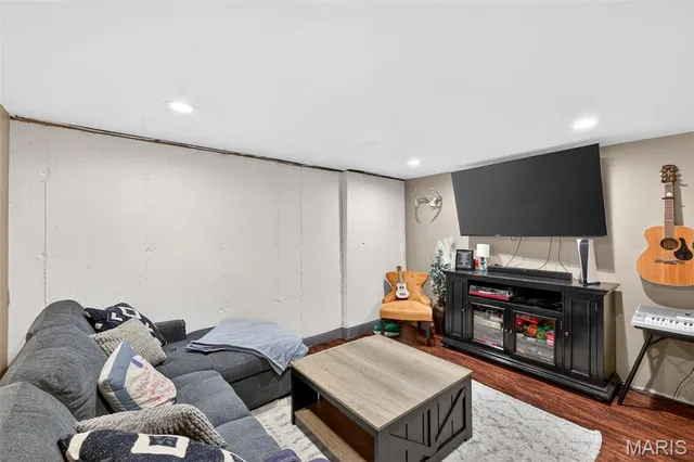 $239,900 | 132 Harbor View Drive, Lake St. Louis, MO 63367