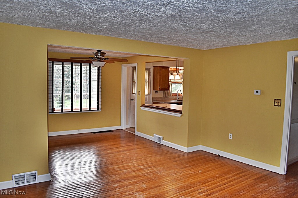17600 Egbert Road Bedford, OH 44146 - Photo 12 of 49 View of Dining Room that opens to the Kitchen.