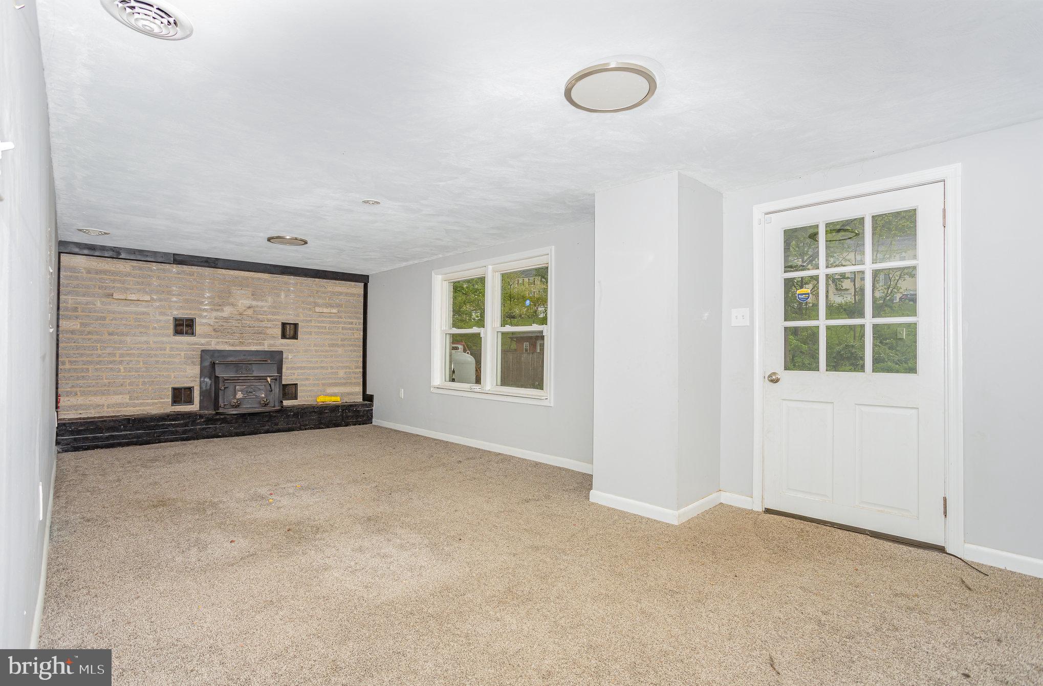 212 Church Road York, PA 17406 - Photo 15 of 31 Gallery Image 15