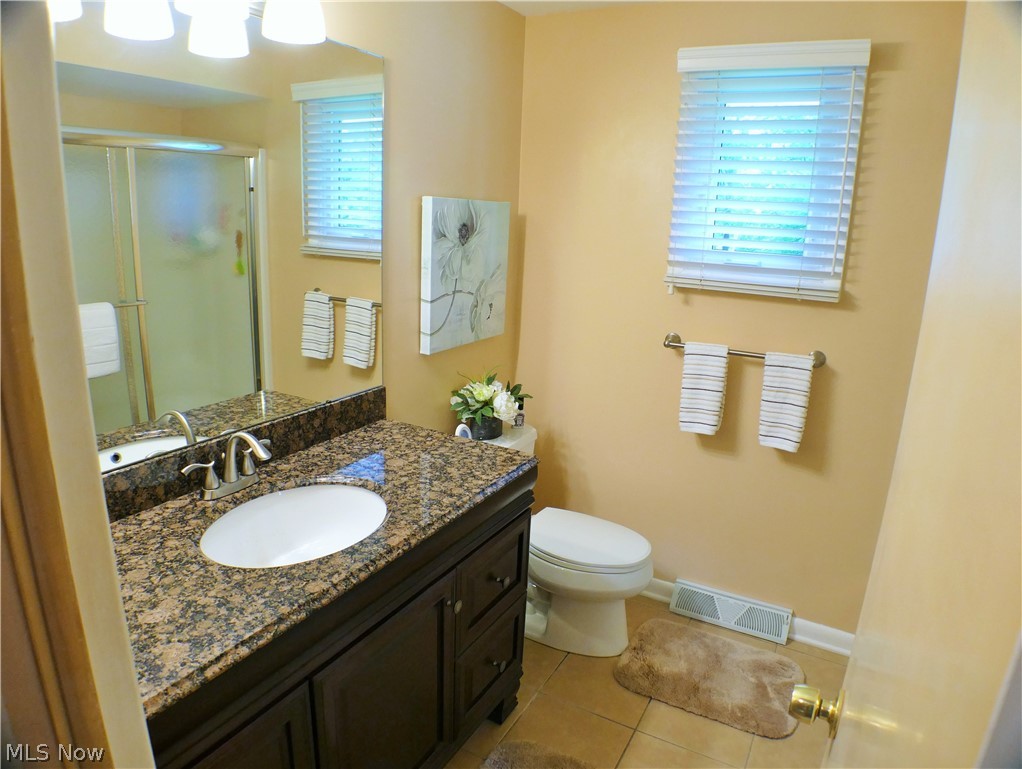 6685 Bonnieview Road Cleveland, OH 44143 - Photo 20 of 27 Gallery Image 20