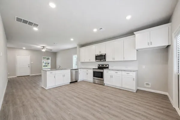 $254,900 | 320 South Texas Street, Texas City, TX 77591