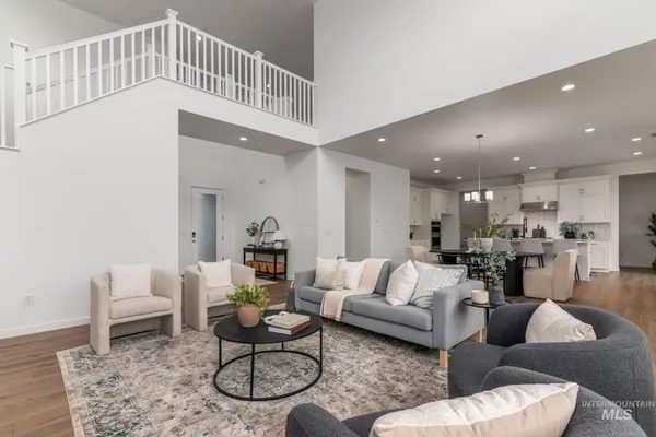 $976,000 | 2585 North Silverbell Way, Eagle, ID 83616