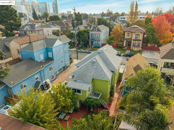 $695,000 | 836 20th Street, Oakland, CA 94607