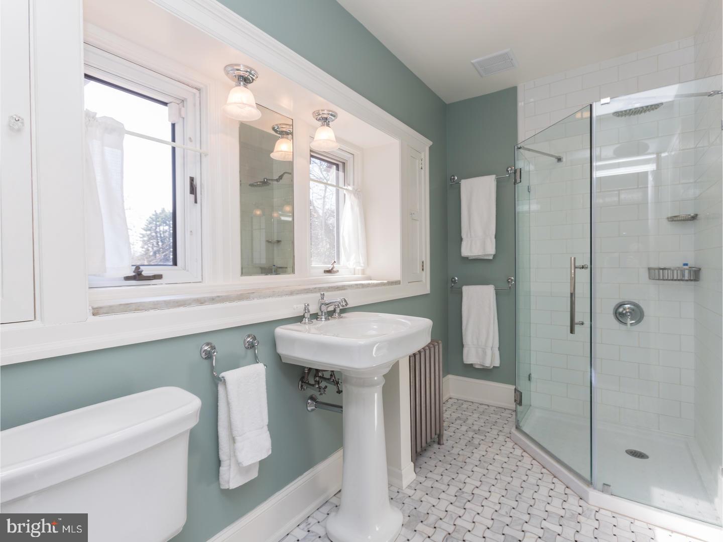 710 Hemlock Road Media, PA 19063 - Photo 17 of 25 Bathroom