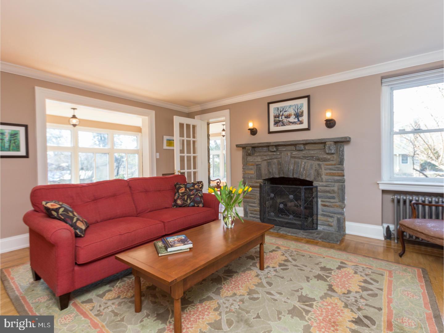 710 Hemlock Road Media, PA 19063 - Photo 4 of 25 Living Room