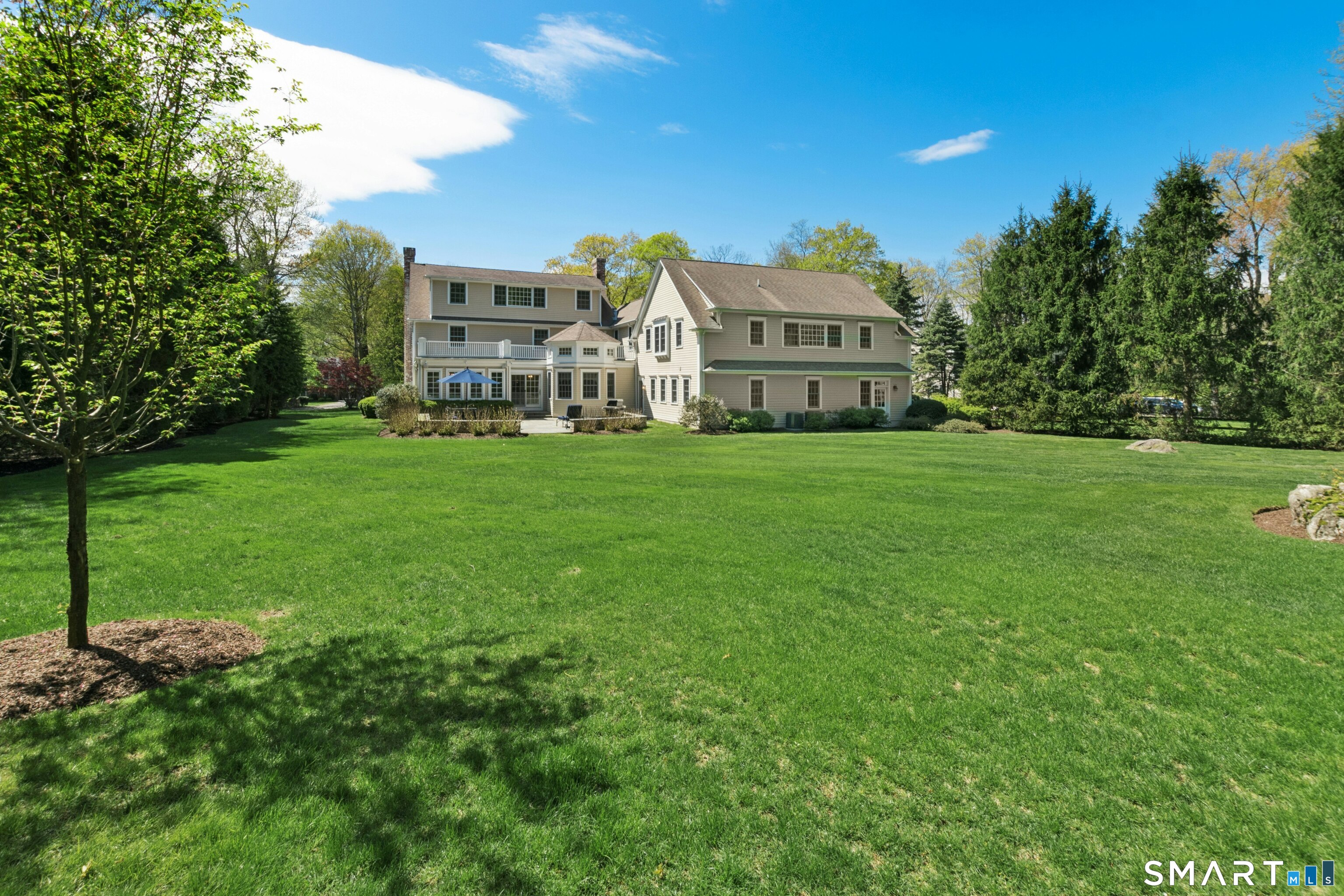 39 Leeuwarden Road Darien, CT 06820 - Photo 37 of 40