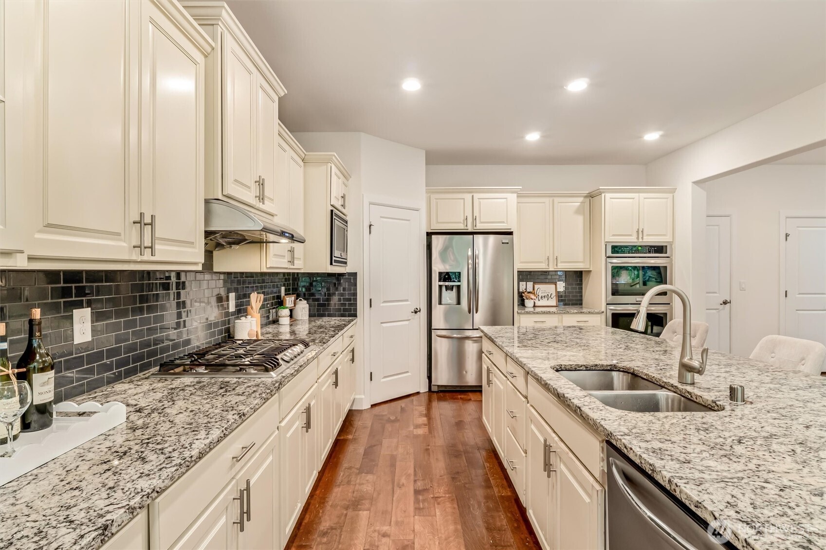 17903 33rd Avenue Southeast Bothell, WA 98012 - Photo 13 of 38