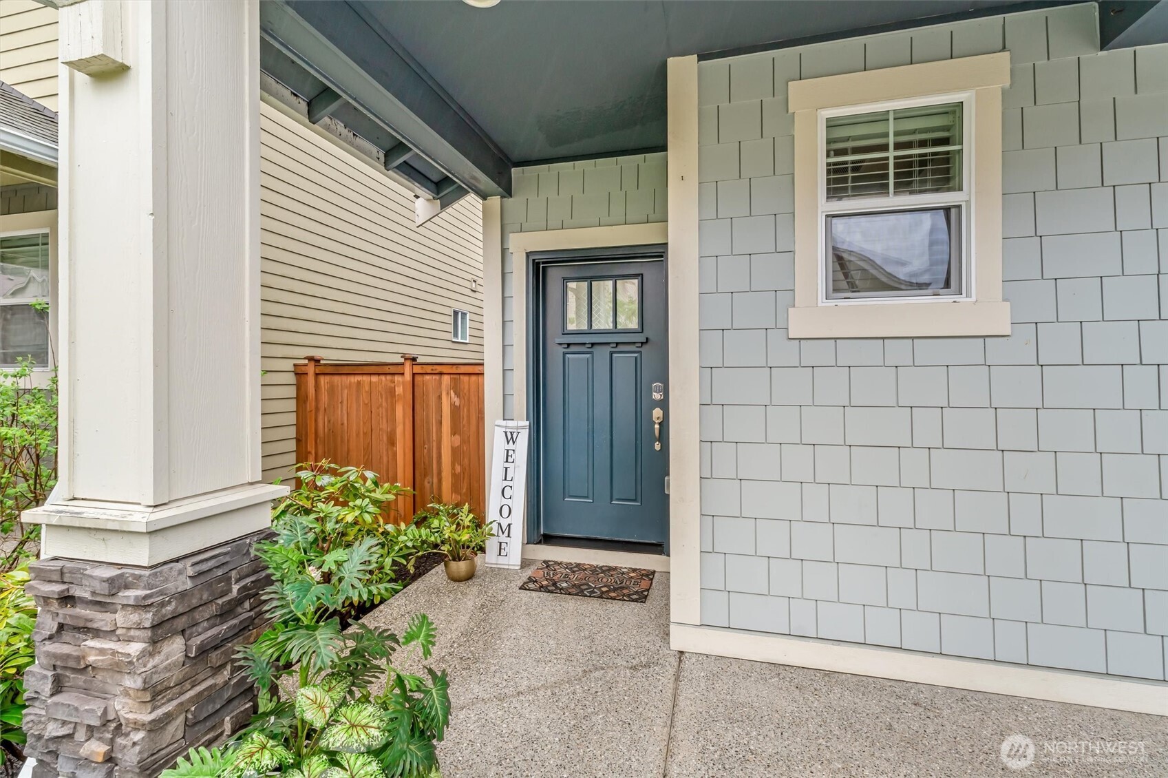 17903 33rd Avenue Southeast Bothell, WA 98012 - Photo 3 of 38