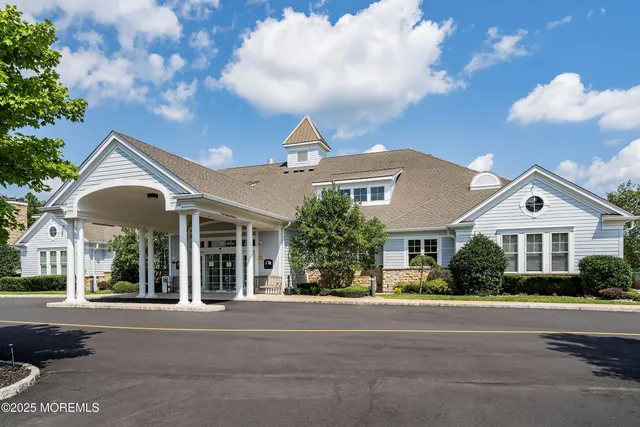 $445,000 | 14 Vineyard Way, Barnegat, NJ 08005