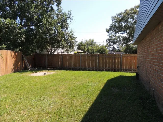 $1,100 | 2915 East St Bernard Highway, Unit B, Meraux, LA 70075