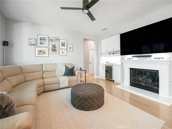 $1,499,000 | 2430 Avis Court, Signal Hill, CA 90755