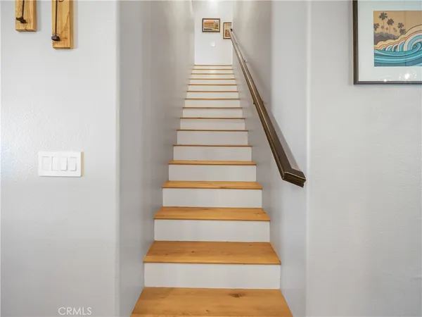 $1,499,000 | 2430 Avis Court, Signal Hill, CA 90755