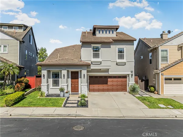 $1,499,000 | 2430 Avis Court, Signal Hill, CA 90755