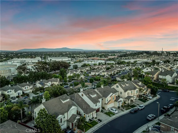 $1,499,000 | 2430 Avis Court, Signal Hill, CA 90755