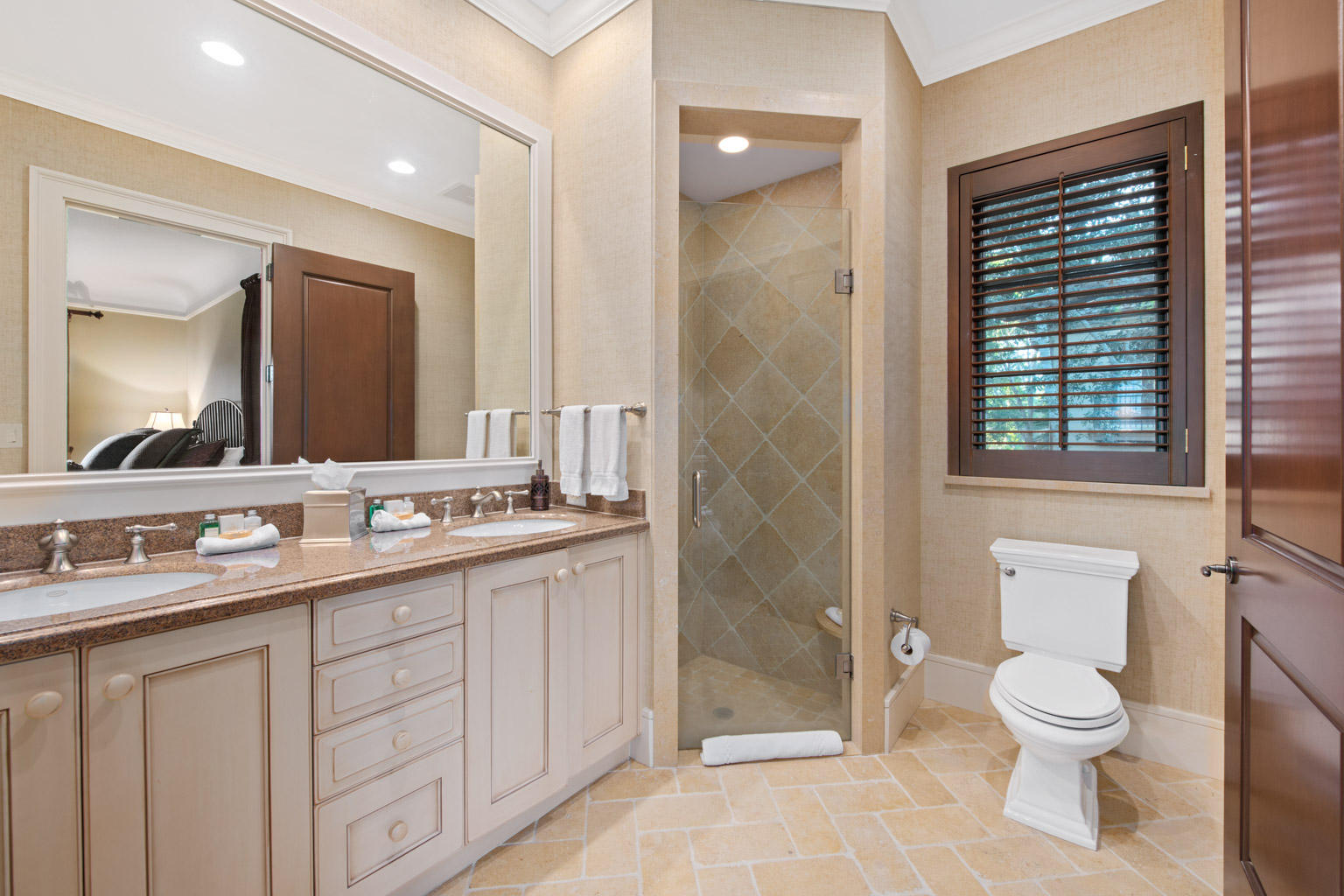 304 Villa Drive Jupiter, FL 33477 - Photo 30 of 48 9701 Collins Ave Unit 2702 - RESIZED (18