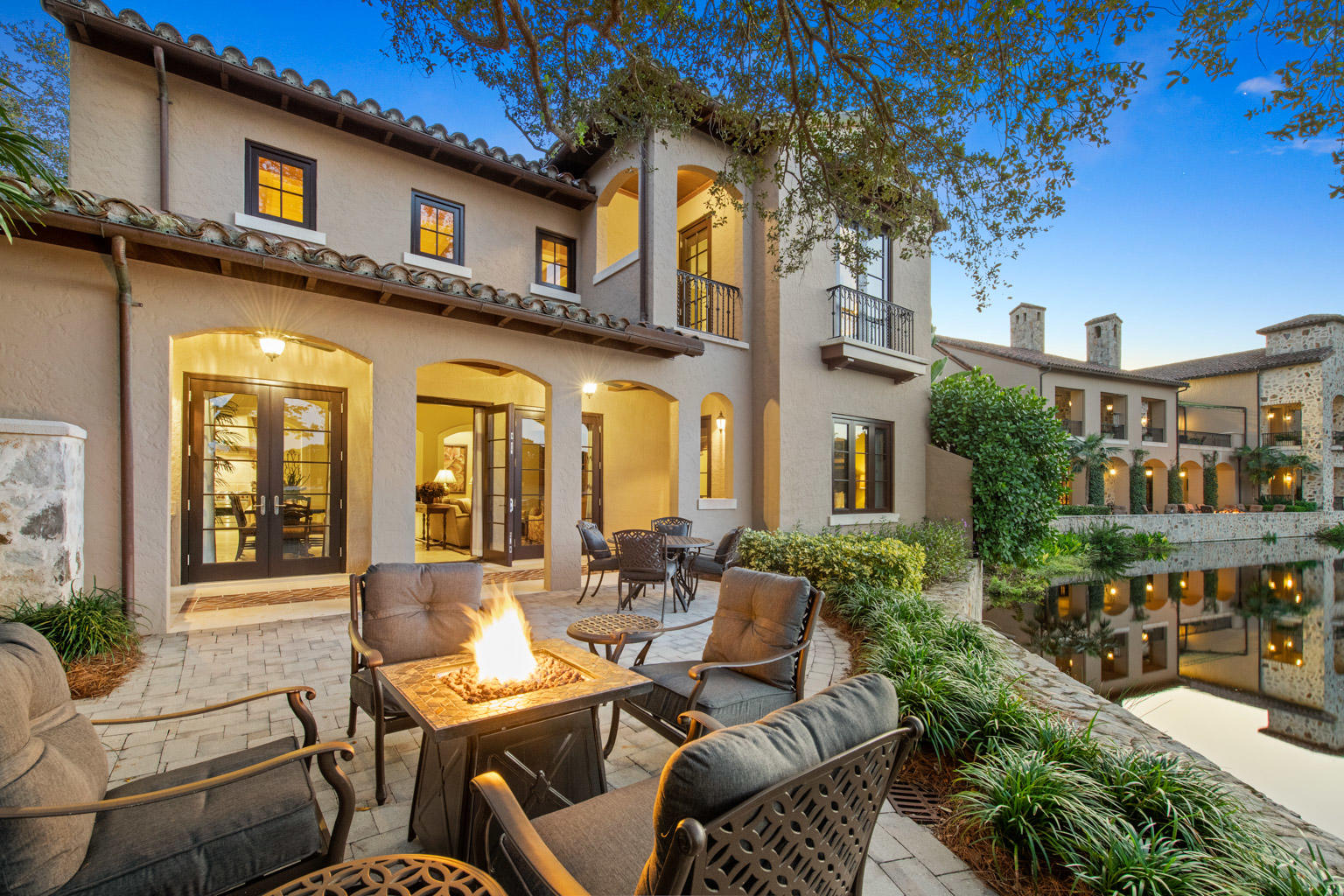 304 Villa Drive Jupiter, FL 33477 - Photo 3 of 48 9701 Collins Ave Unit 2702 - RESIZED (34