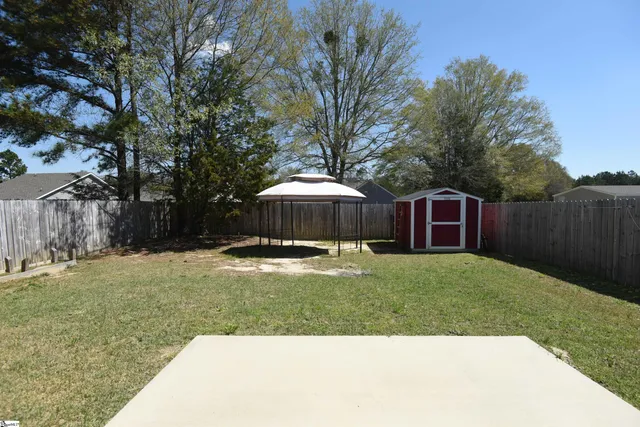 $175,000 | 121 Colleton Lane, Clinton, SC 29325