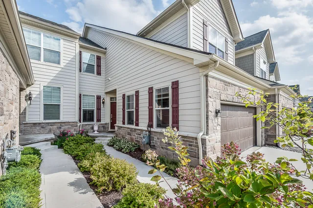 $4,100 | 3075 North Spurway Drive, Ann Arbor, MI 48105