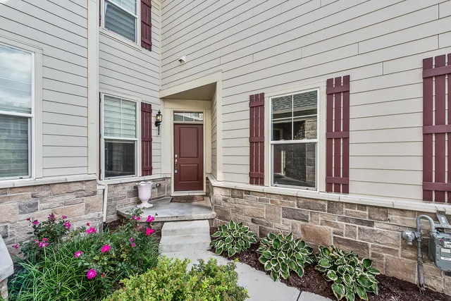 $4,100 | 3075 North Spurway Drive, Ann Arbor, MI 48105