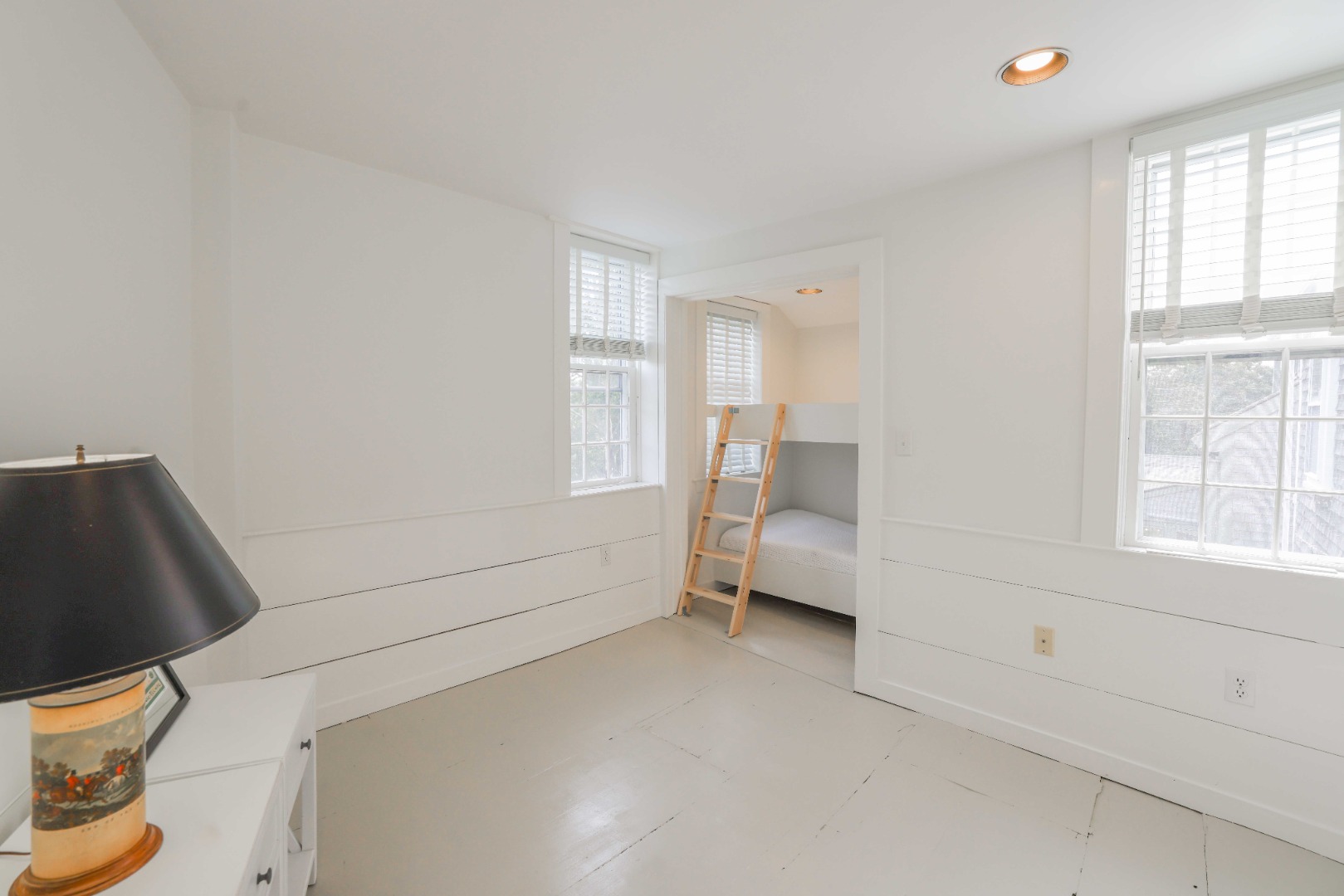 10 Milk Street Nantucket, MA 02554 - Photo 19 of 32