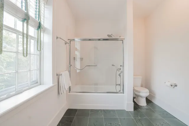 $5,495,000 | 10 Milk Street, Nantucket, MA 02554