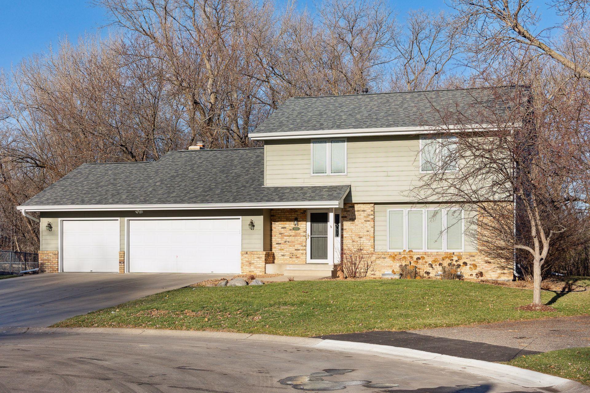17272 Round Lake Road Eden Prairie, MN 55346 - Photo 3 of 47