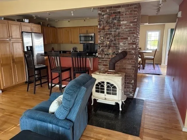 $4,200 | 505 Bay Road, Unit 1, Hamilton, MA 01982